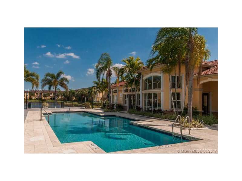 9645 Northwest 1st Ct, Pembroke Pines, FL 33024