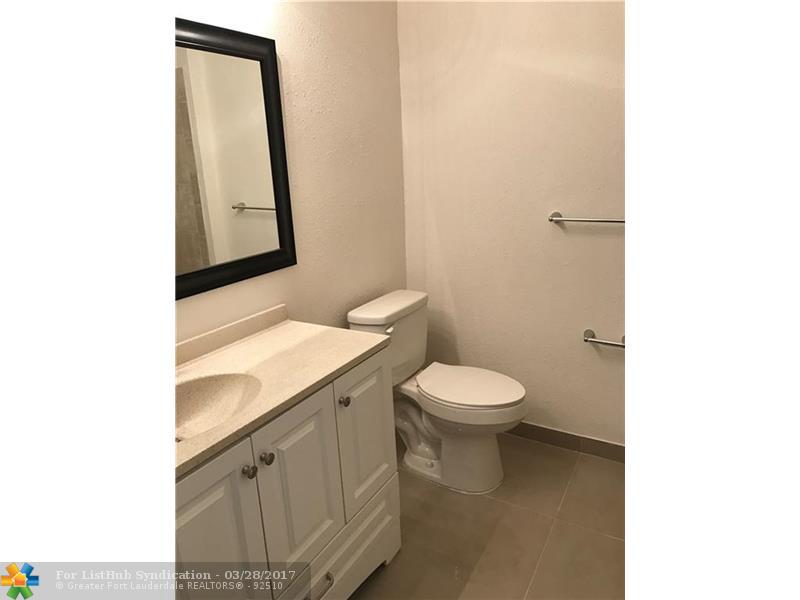 Pembroke Pines, FL 33024
