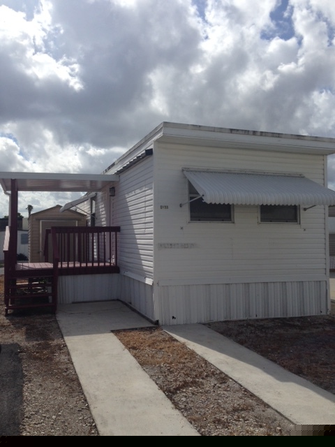 Evening Star Mobile Home Community6101 Cleveland StHollywood, FL 33024