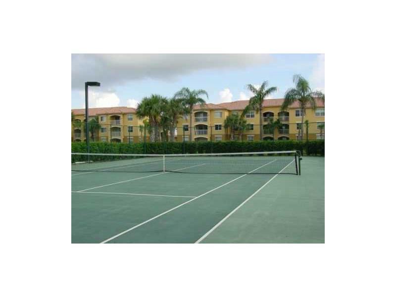 9640 Northwest 2ND ST, Pembroke Pines, FL 33024