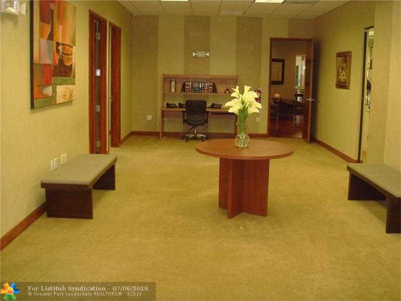 1779 N UNIVERSITY DR, Pembroke Pines, FL 33024