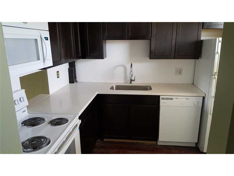 251 Berkley Rd 308, Hollywood, FL 33024