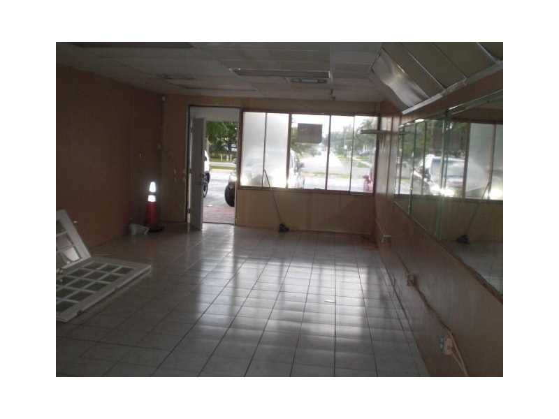 6817JOHNSON ST, Hollywood, FL 33024