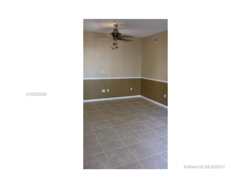 10675 Southwest 7th St, Pembroke Pines, FL 33025