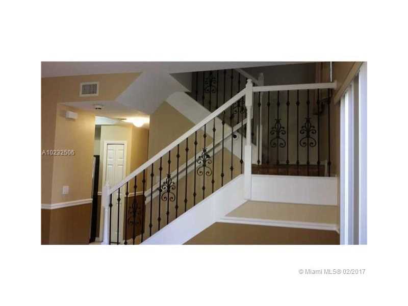 10675 Southwest 7th St, Pembroke Pines, FL 33025