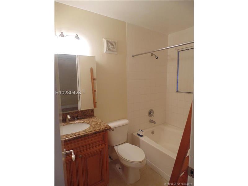 12142SAINT ANDREWS PL, Miramar, FL 33025