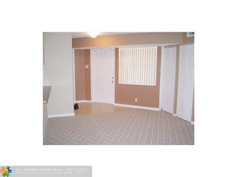 401 SW 86th Ave 207, Pembroke Pines, FL 33025