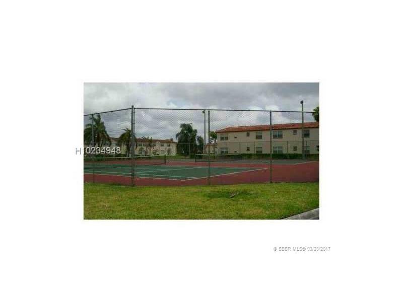 365 Southwest 86TH AV, Pembroke Pines, FL 33025