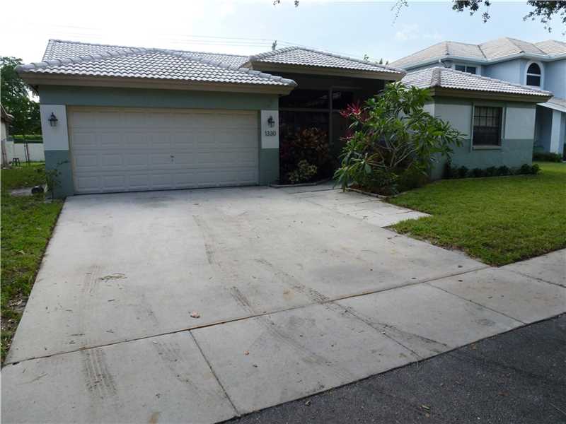 1330 Southwest 88th Way, Pembroke Pines, FL 33025