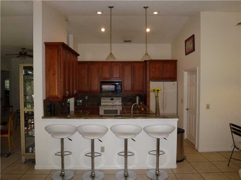 1330 Southwest 88th Way, Pembroke Pines, FL 33025
