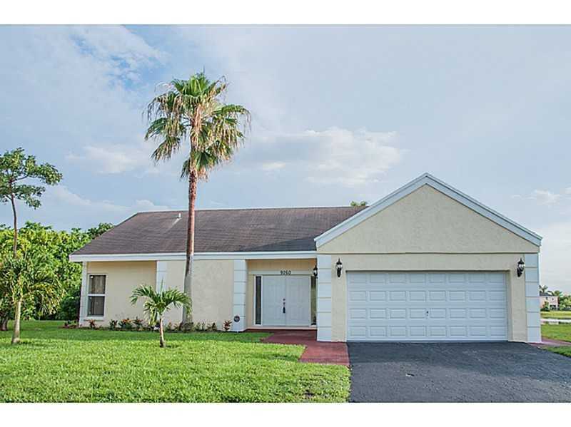 9260 South Cypress Cir, Miramar, FL 33025