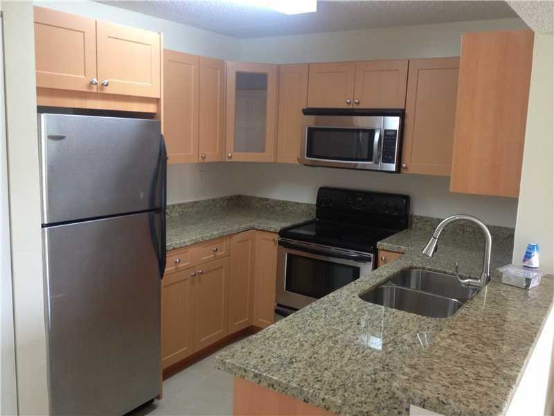 350PALM CIR WEST, Pembroke Pines, FL 33025