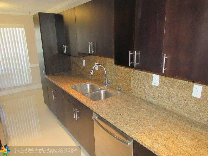 3468 Cluster Rd, Miramar, FL 33025