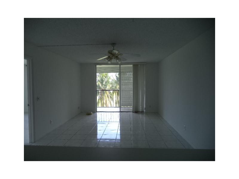 8900 Washington Boulevard, Pembroke Pines, FL 33025