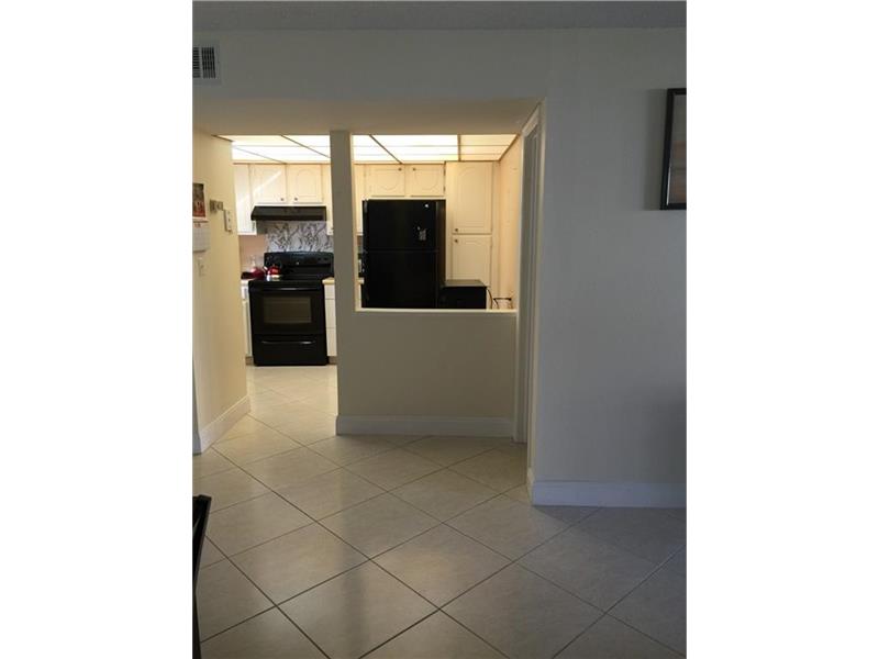 681 South Hollybrook Dr, Pembroke Pines, FL 33025