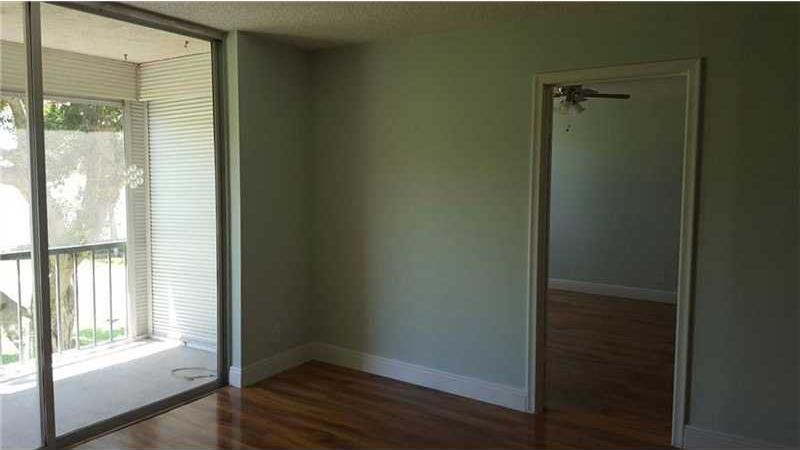 691 S Hollybrook Dr # 207, Pembroke Pines, FL 33025