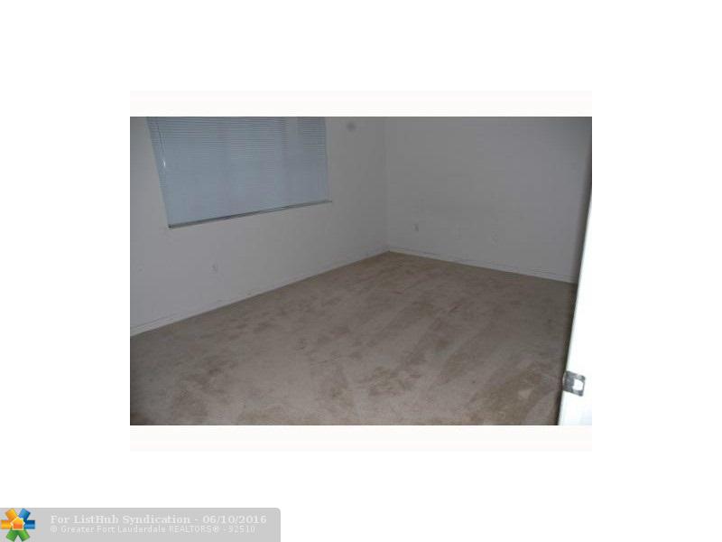 2430 Centergate Dr 105, Miramar, FL 33025