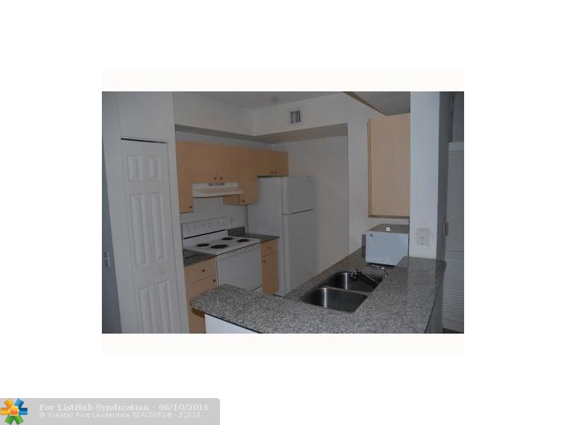 2430 Centergate Dr 105, Miramar, FL 33025