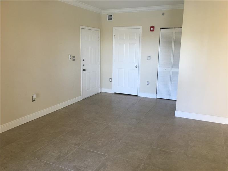 11650 Southwest 2nd St, Pembroke Pines, FL 33025