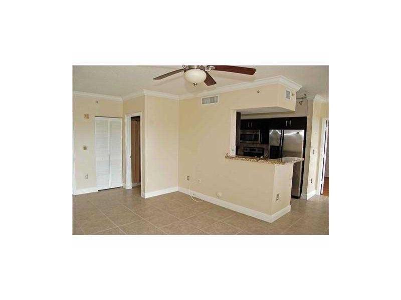 11650 Southwest 2nd St, Pembroke Pines, FL 33025