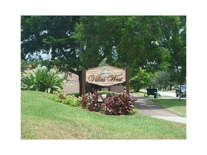 1200 West Fairway Rd, Pembroke Pines, FL 33026