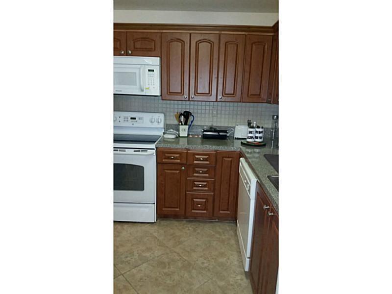 301 West Racquet Club, Weston, FL 33026