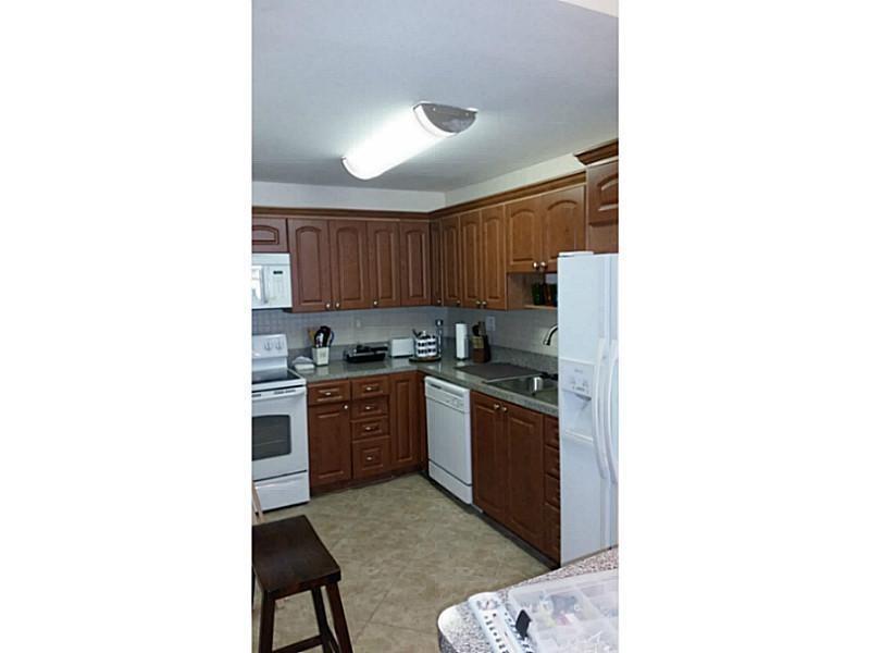 301 West Racquet Club, Weston, FL 33026