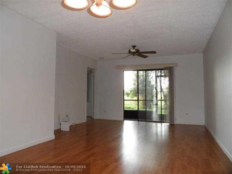 10425 NW 11TH ST 103, Pembroke Pines, FL 33026