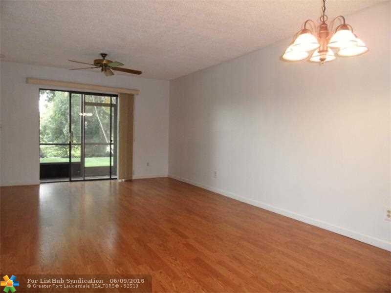 10425 NW 11TH ST 103, Pembroke Pines, FL 33026
