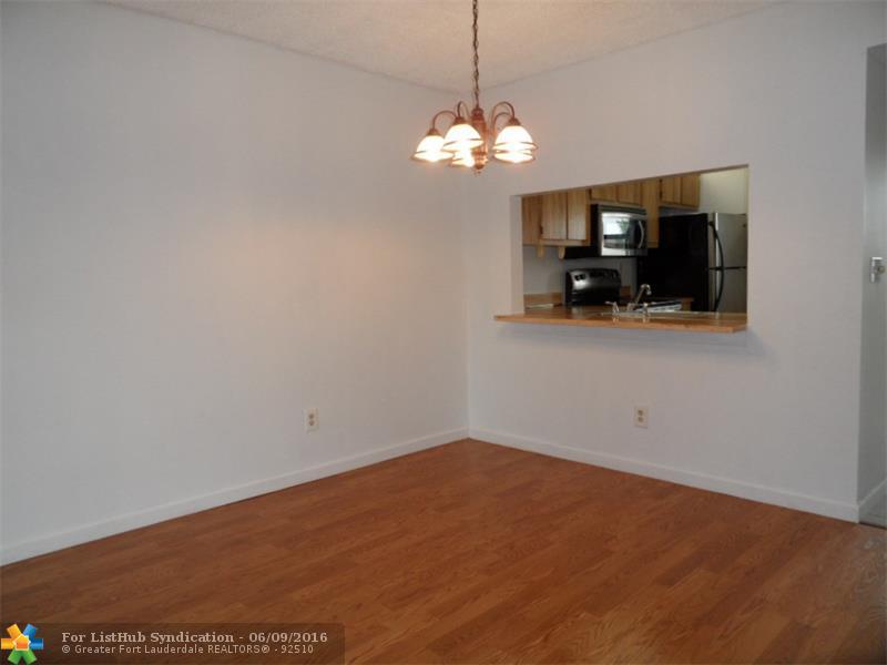 10425 NW 11TH ST 103, Pembroke Pines, FL 33026