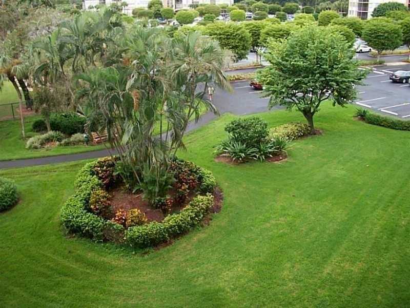 1300Saint Charles Pl, Pembroke Pines, FL 33026