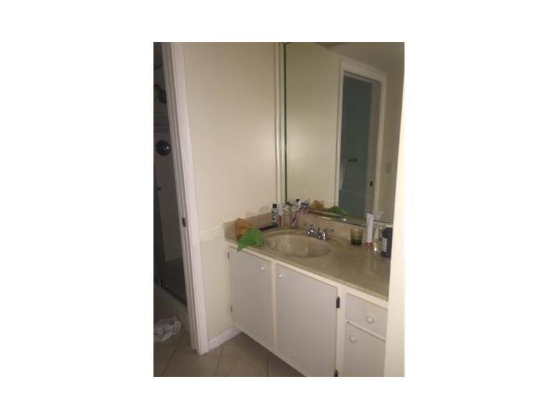 700 Southwest 128th Ave, Pembroke Pines, FL 33027