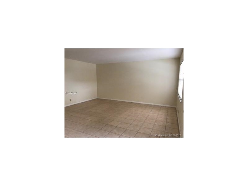 750 Southwest 133rd Ter, Pembroke Pines, FL 33027