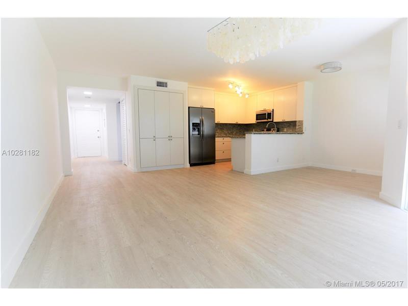 12650 Southwest 6th St, Pembroke Pines, FL 33027