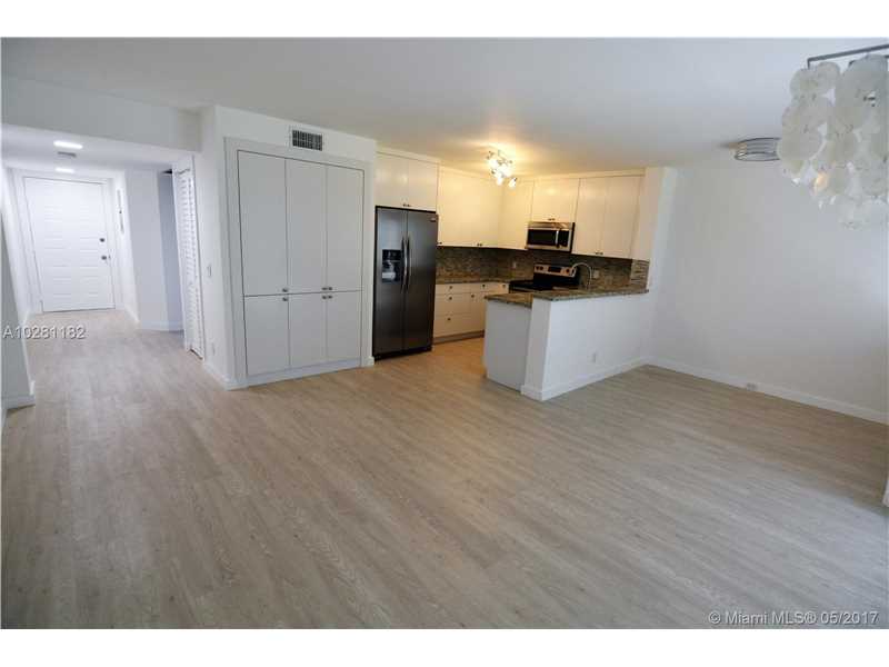 12650 Southwest 6th St, Pembroke Pines, FL 33027