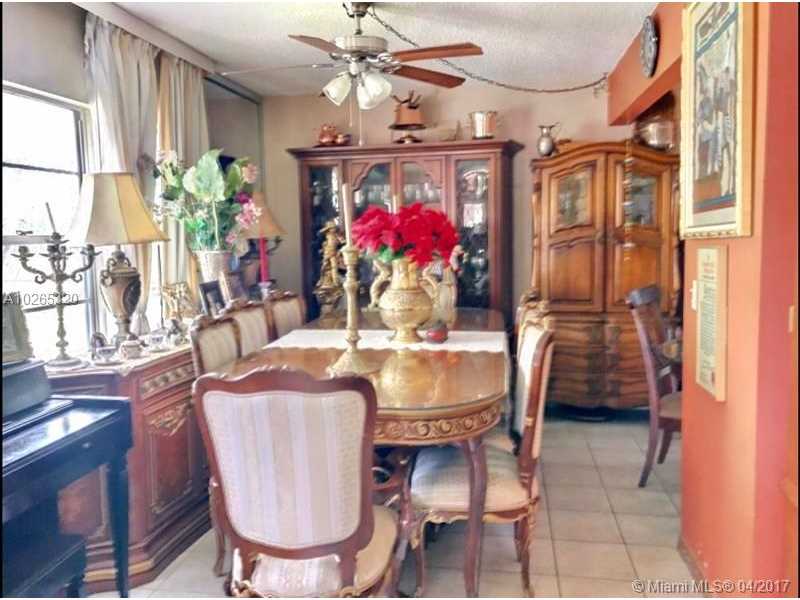 13475 Southwest 9th St, Pembroke Pines, FL 33027