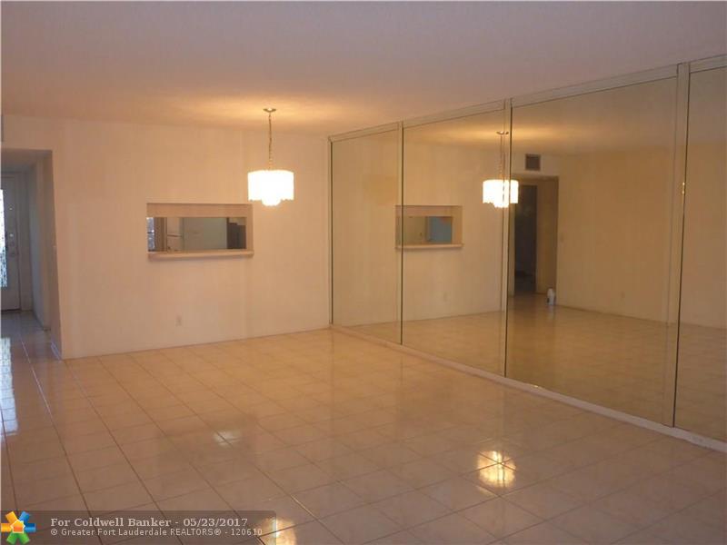 1000 SW 128th Ter, Pembroke Pines, FL 33027