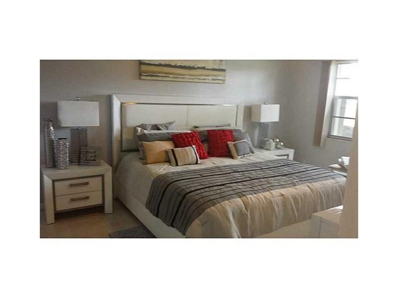 1101 Southwest 128th Ter, Pembroke Pines, FL 33027