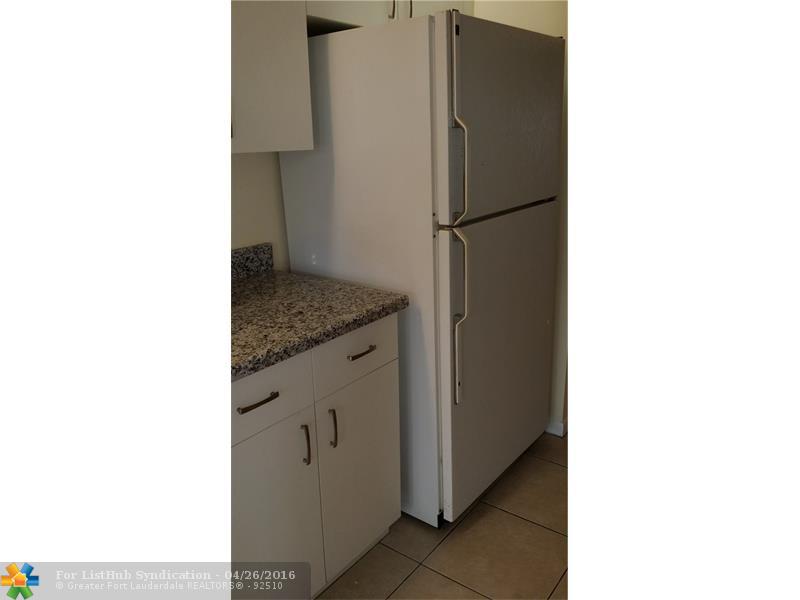 13255 SW 16th Ct 113k, Pembroke Pines, FL 33027