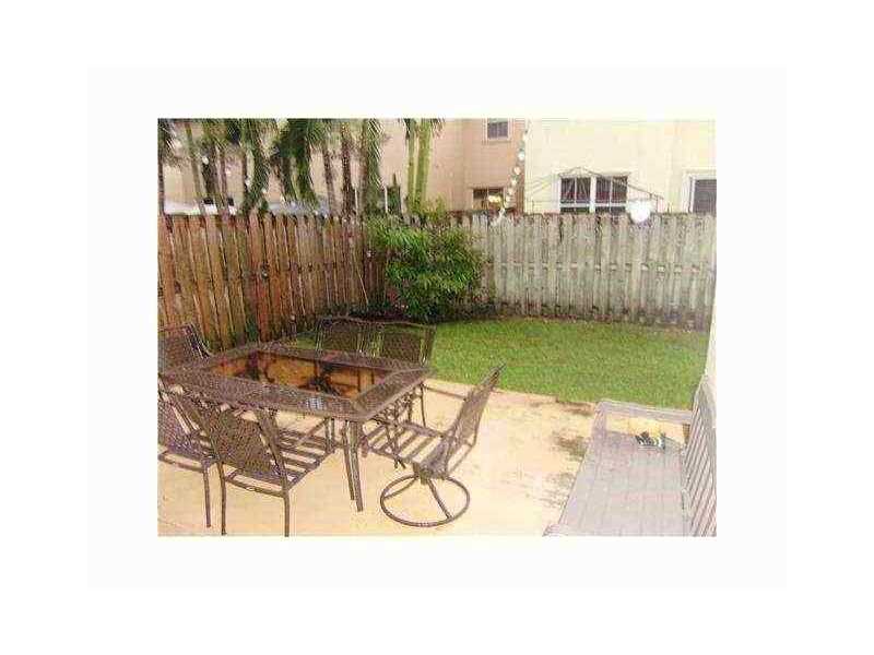 3864 Southwest 171st Ave, Miramar, FL 33027