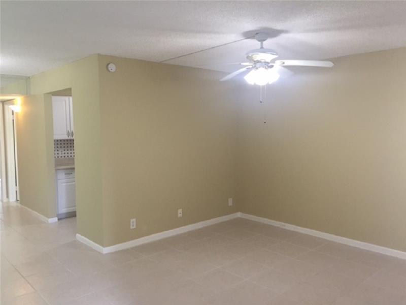 13350 SW 1st St 108P, Pembroke Pines, FL 33027