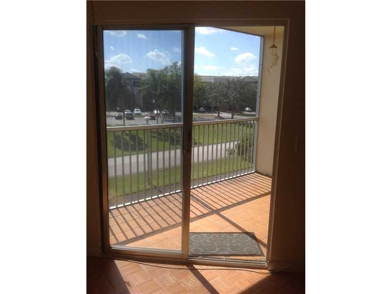 12950 Southwest 4th Ct, Pembroke Pines, FL 33027