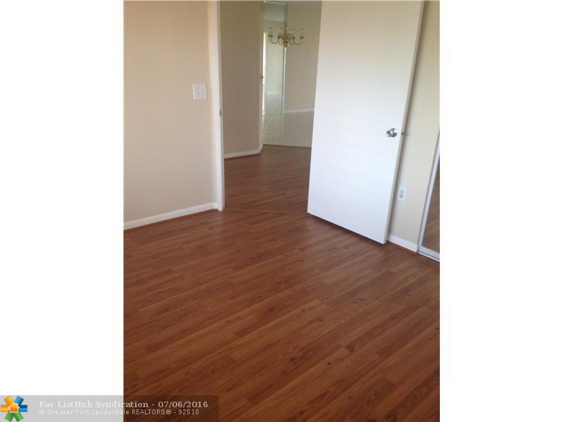 12650 SW 15th St 313, Pembroke Pines, FL 33027