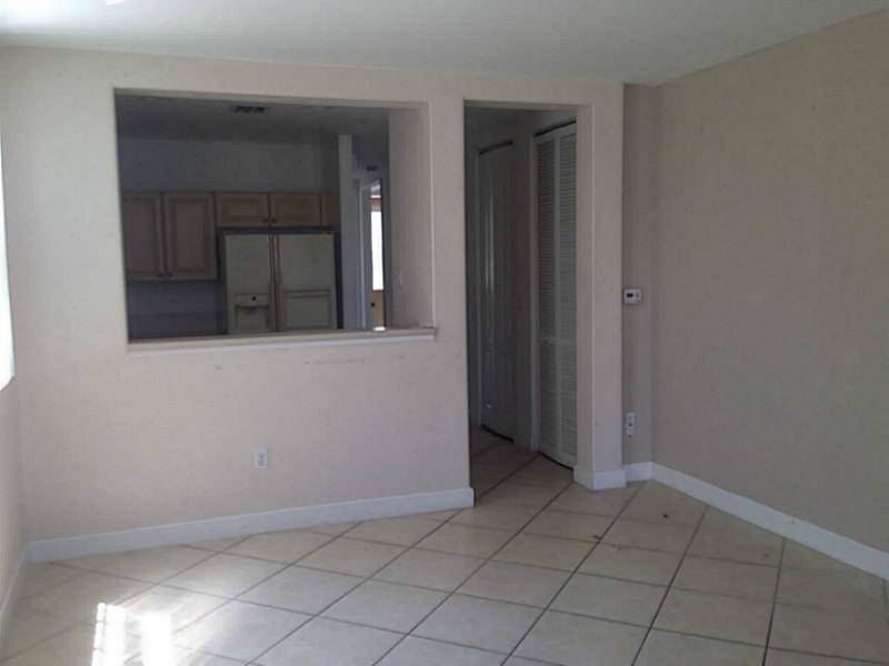 480 Southwest 147th Ave, Pembroke Pines, FL 33027