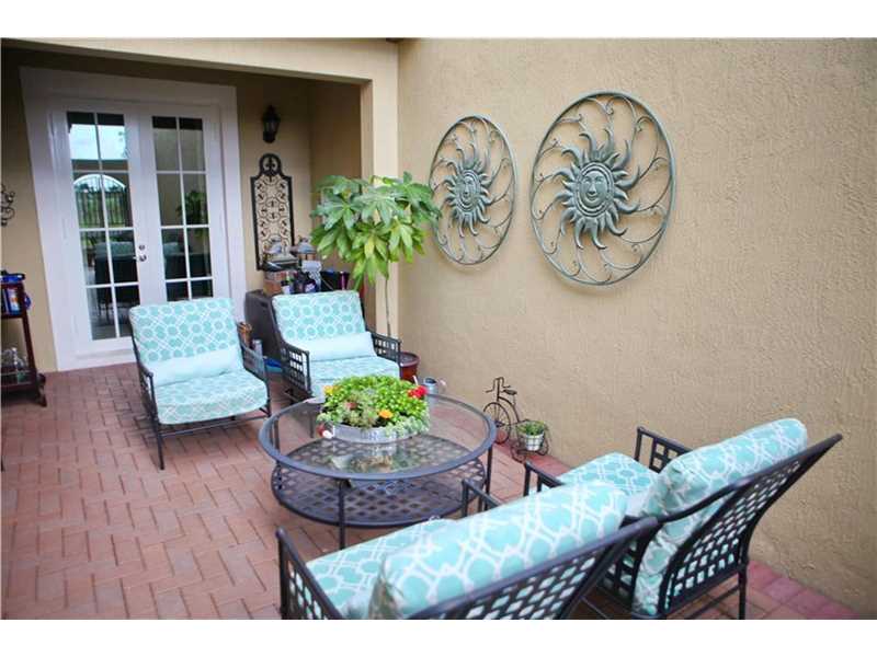 14739 Southwest 15th Ct, Pembroke Pines, FL 33027