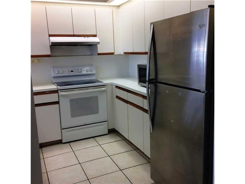 125005 court, Pembroke Pines, FL 33027