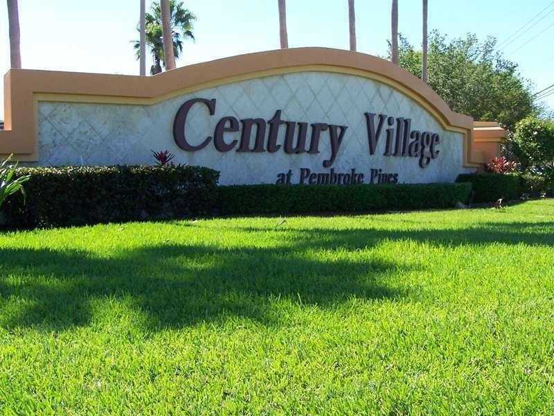 13001 SW 15 Court, Pembroke Pines, FL 33027