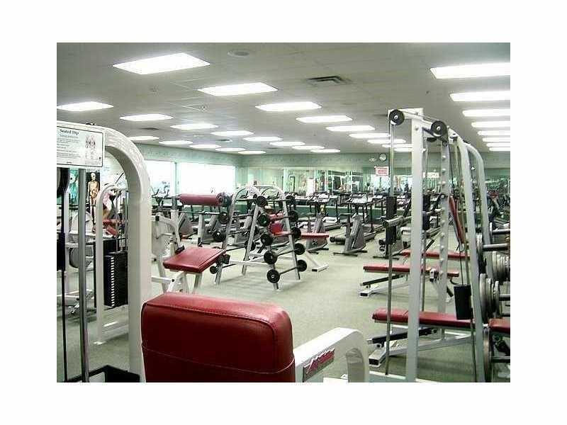 13500 Southwest 1st St, Pembroke Pines, FL 33027
