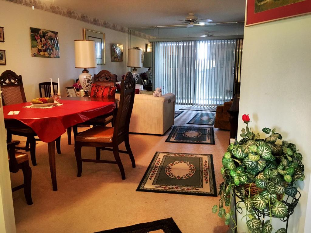 850 SW 138th Avenue, Pembroke Pines, FL 33027