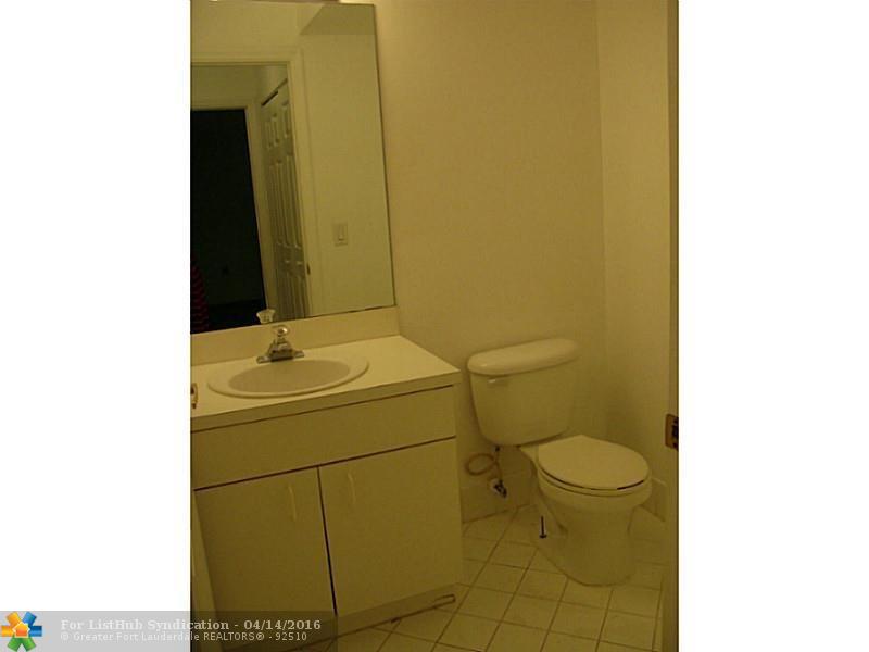 17161 NW 23rd St, Pembroke Pines, FL 33028
